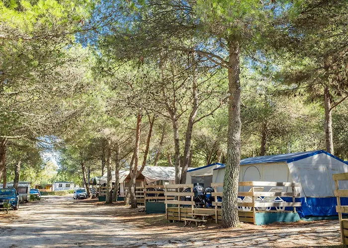 Easyatent Tent Lanterna * Červar-Porat