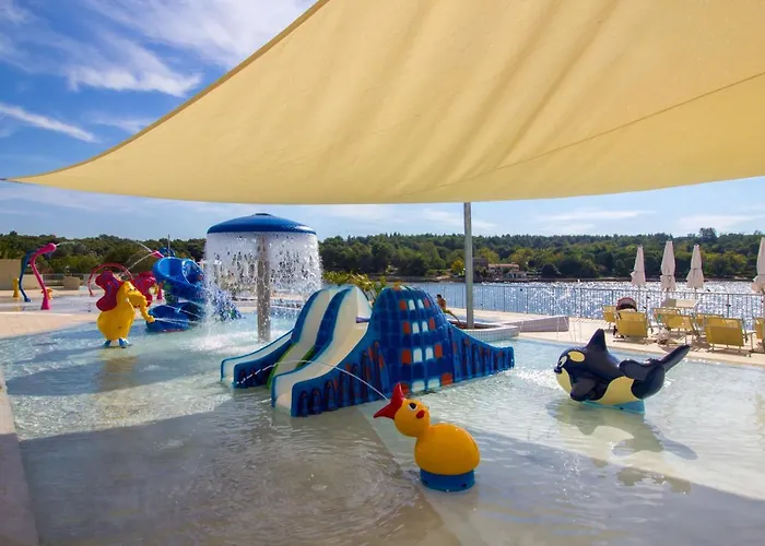 Πάρκο διακοπών Easyatent Tent Lanterna Červar-Porat